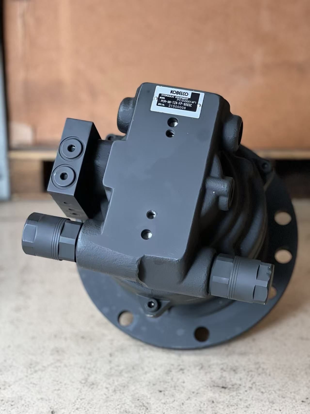 PCR-3B-12A-FP-9093C Swing Motor  for Kobelco SK55 SK60-8 PY15V00014F1